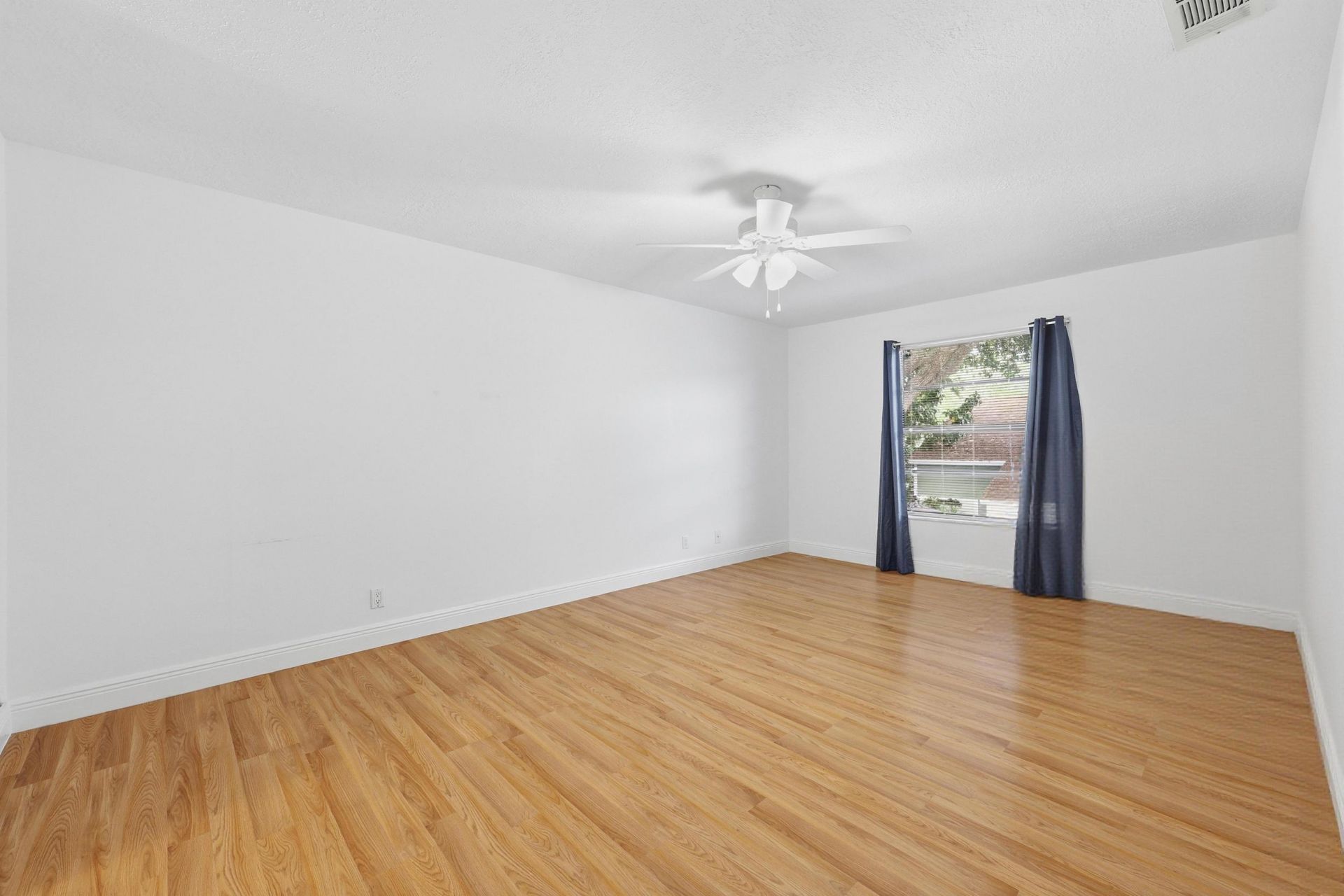 301 Lakewood Drive, Unit 8A, Jupiter, FL 33458 Photo