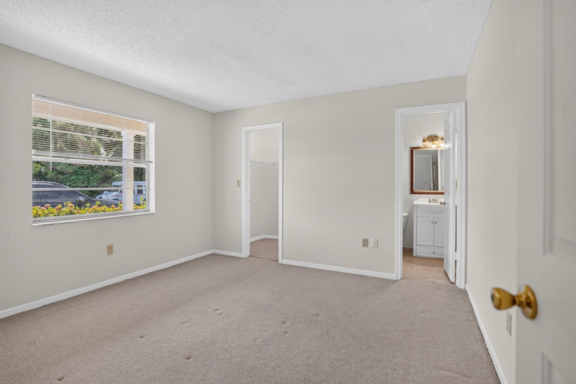 702 Place Tavant, Delray Beach, FL 33445 Photo