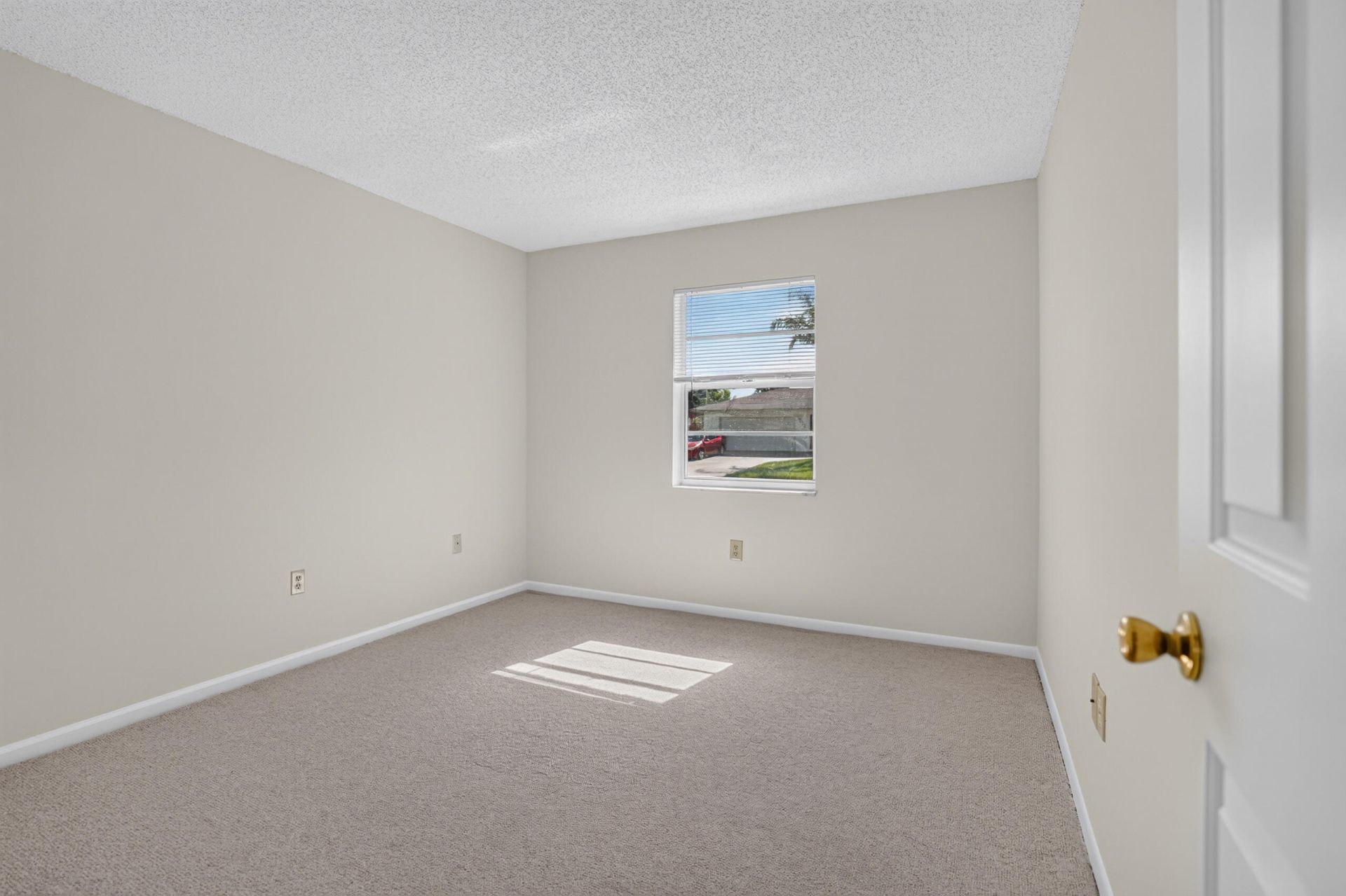 702 Place Tavant, Delray Beach, FL 33445 Photo