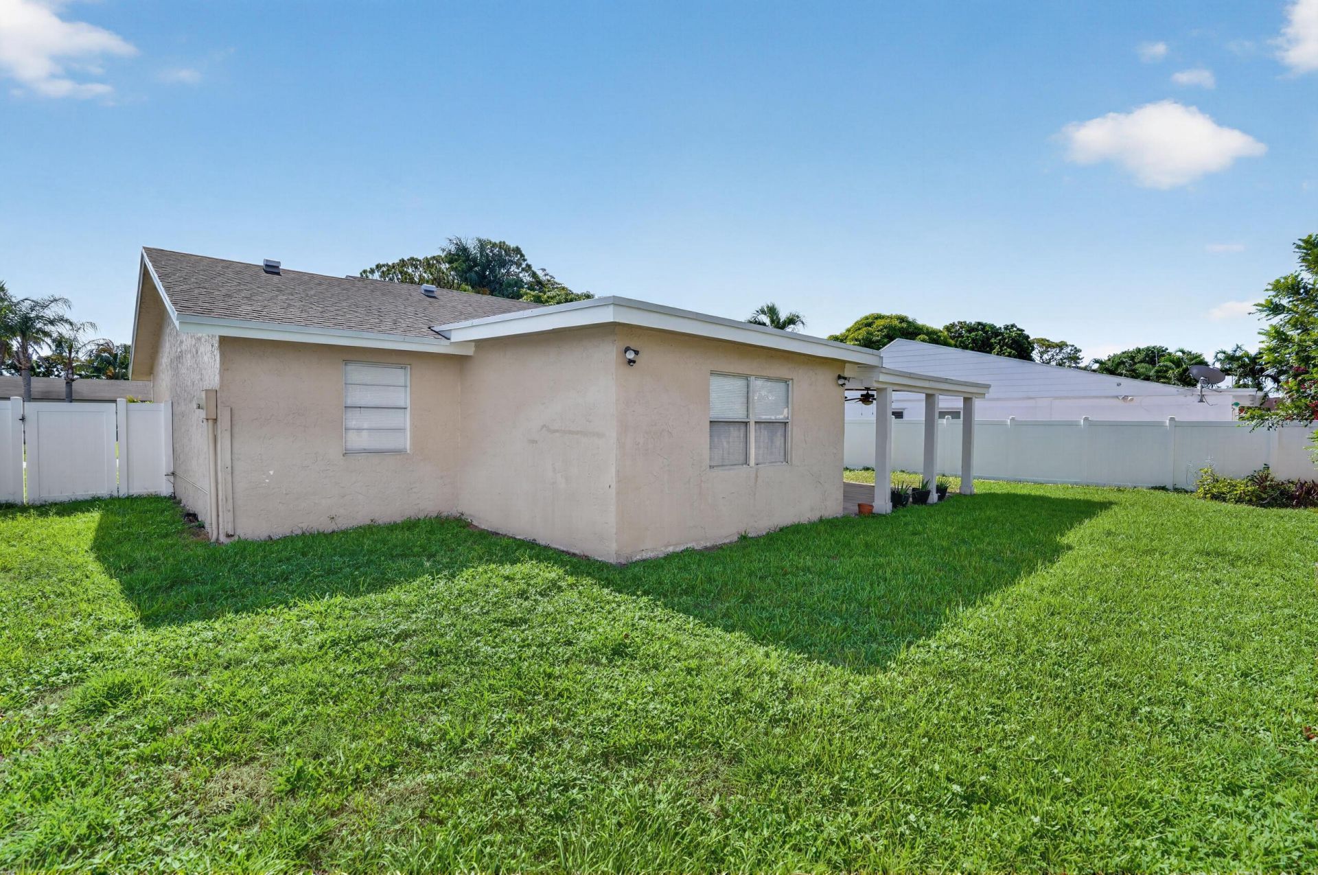 702 Place Tavant, Delray Beach, FL 33445 Photo