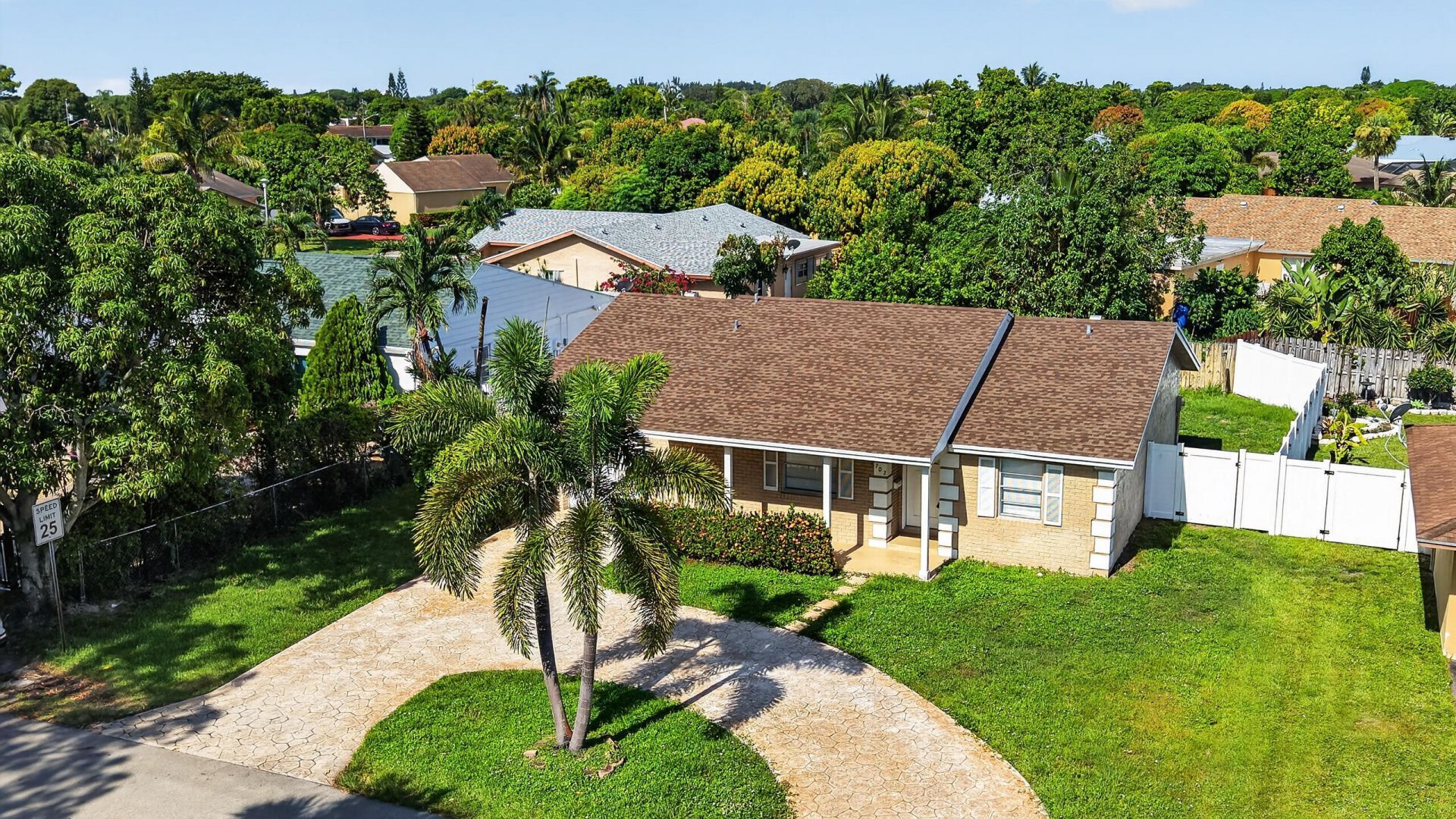 702 Place Tavant, Delray Beach, FL 33445 Photo