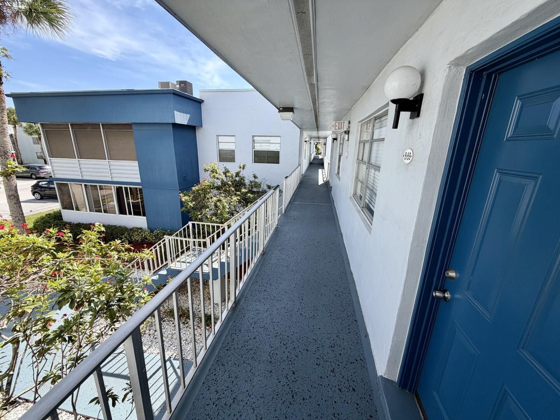 89 Normandy B, Delray Beach, FL 33484 Photo