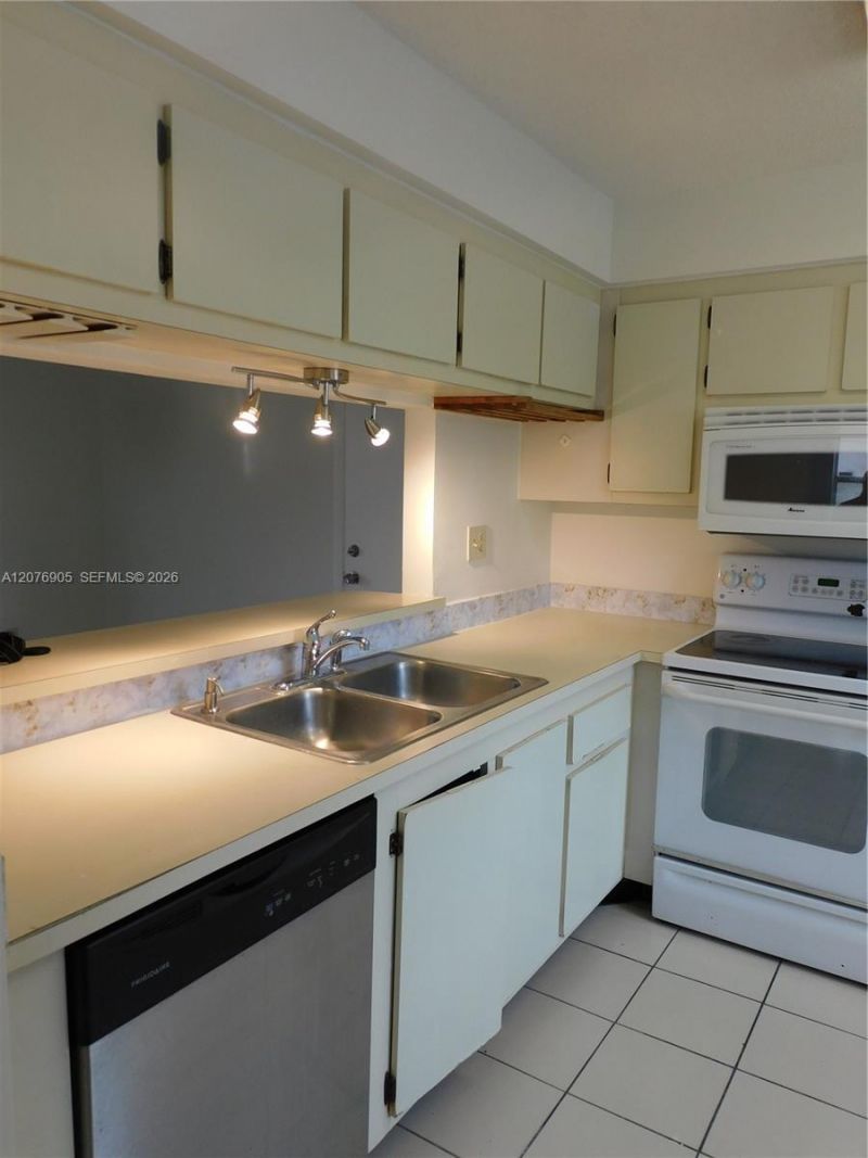 14732 SW 90th Ter, Miami, FL 33196 Photo