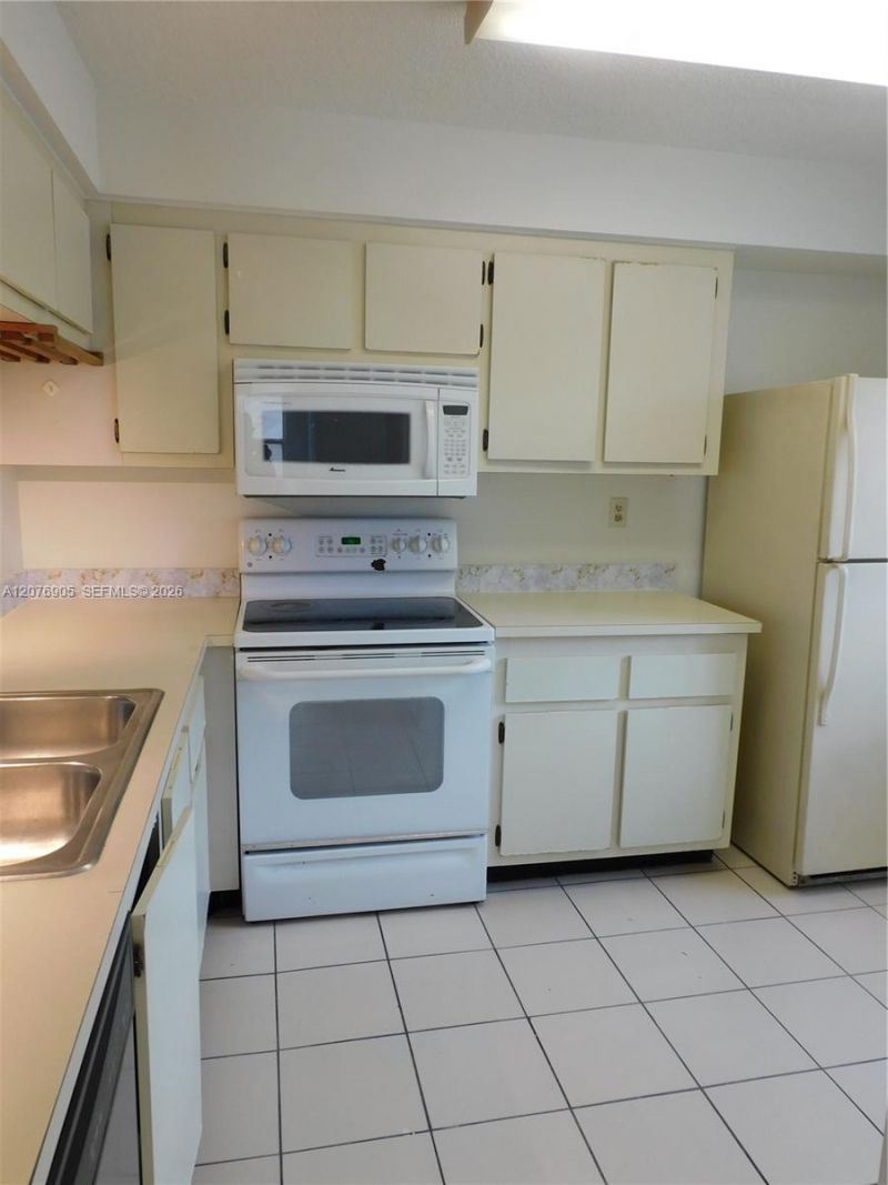 14732 SW 90th Ter, Miami, FL 33196 Photo