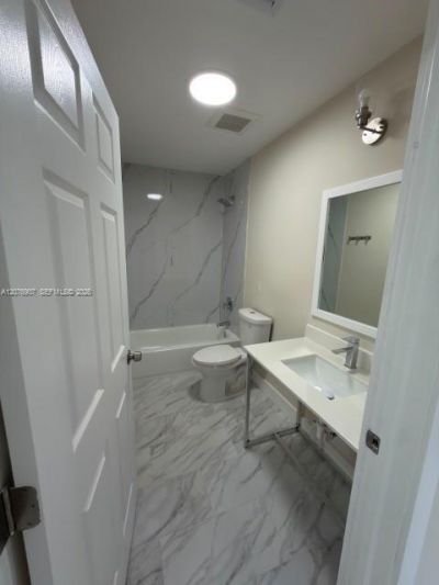 17020 SW 104th Ave , Unit 202, Miami, FL 33157 Photo