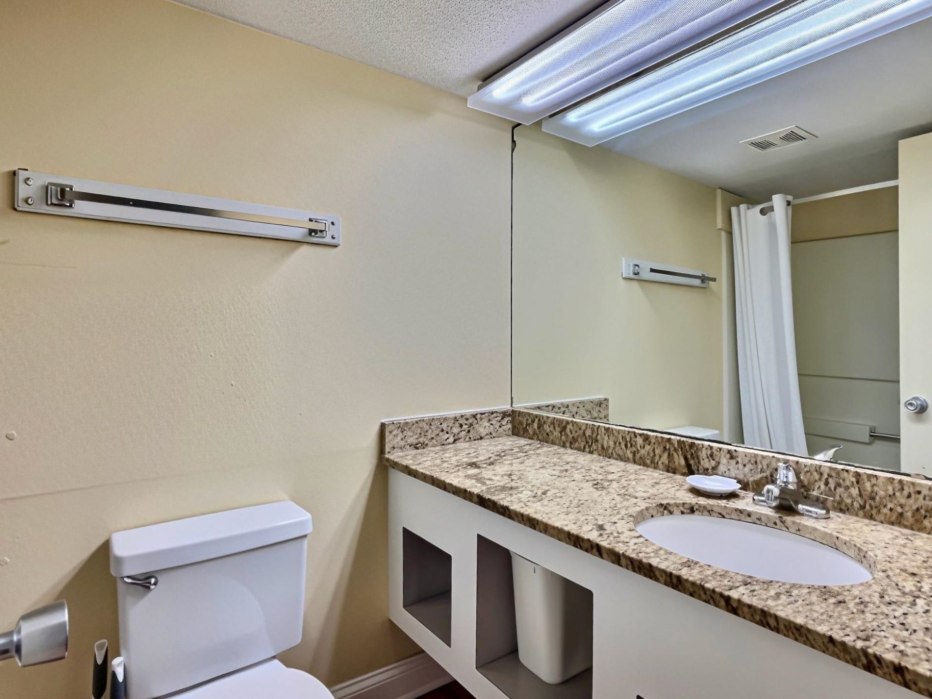 1207 S Ocean Blvd. Photo 13