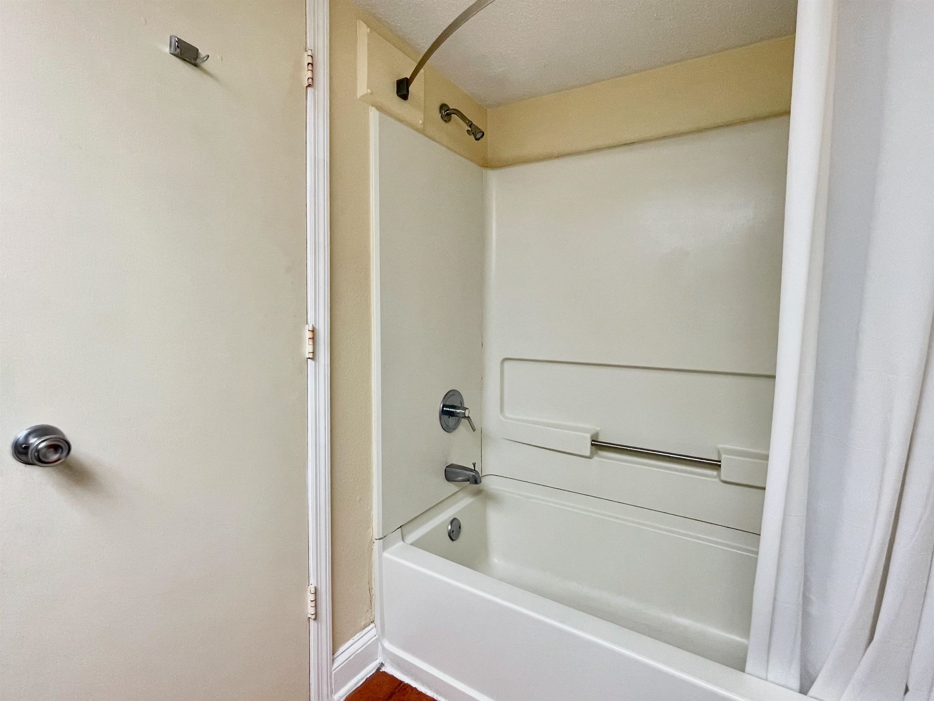 1207 S Ocean Blvd. Photo 14
