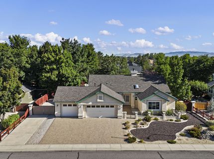 1216 Pleasantview Drive, Gardnerville, NV 89460 Photo