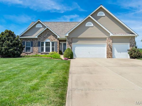 831 Autumn Rise , Columbia, IL 62236