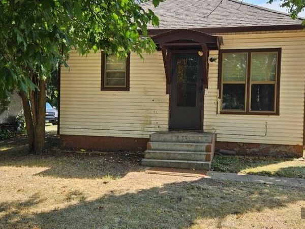 1106 Pine Street , Crosby, MN 56441