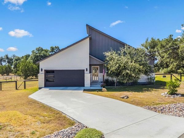 103 Hans Bell, Blanco, TX 78606