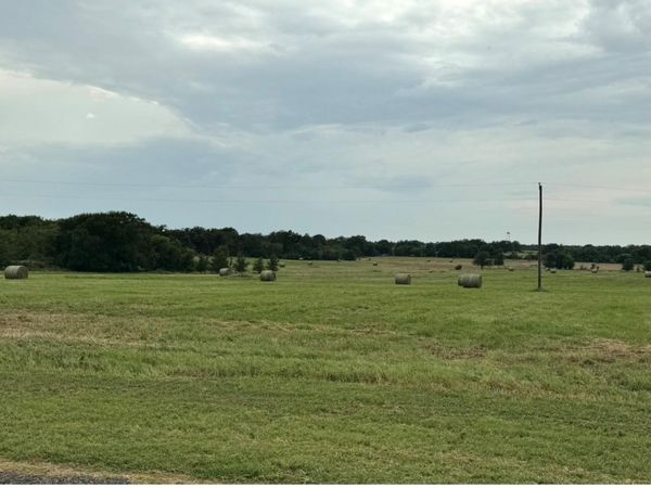 16084 Wood Rd Highway, Holland, TX 76534