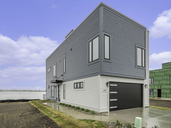 258 Viridian Shrs Drive, Muskegon, MI 49440
