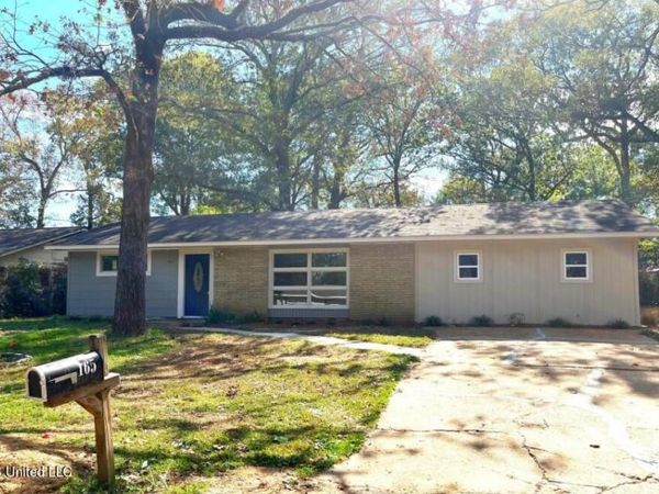 165 Chotard Avenue, Pearl, MS 39208