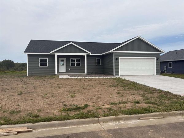 721 PEP'S DRIVE, Medford, WI 54451