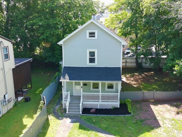 28 Quinlan, Meriden, CT 06451