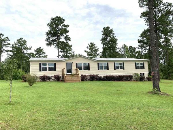 3136 Fairbanks Ferry Road , Havana, FL 32333