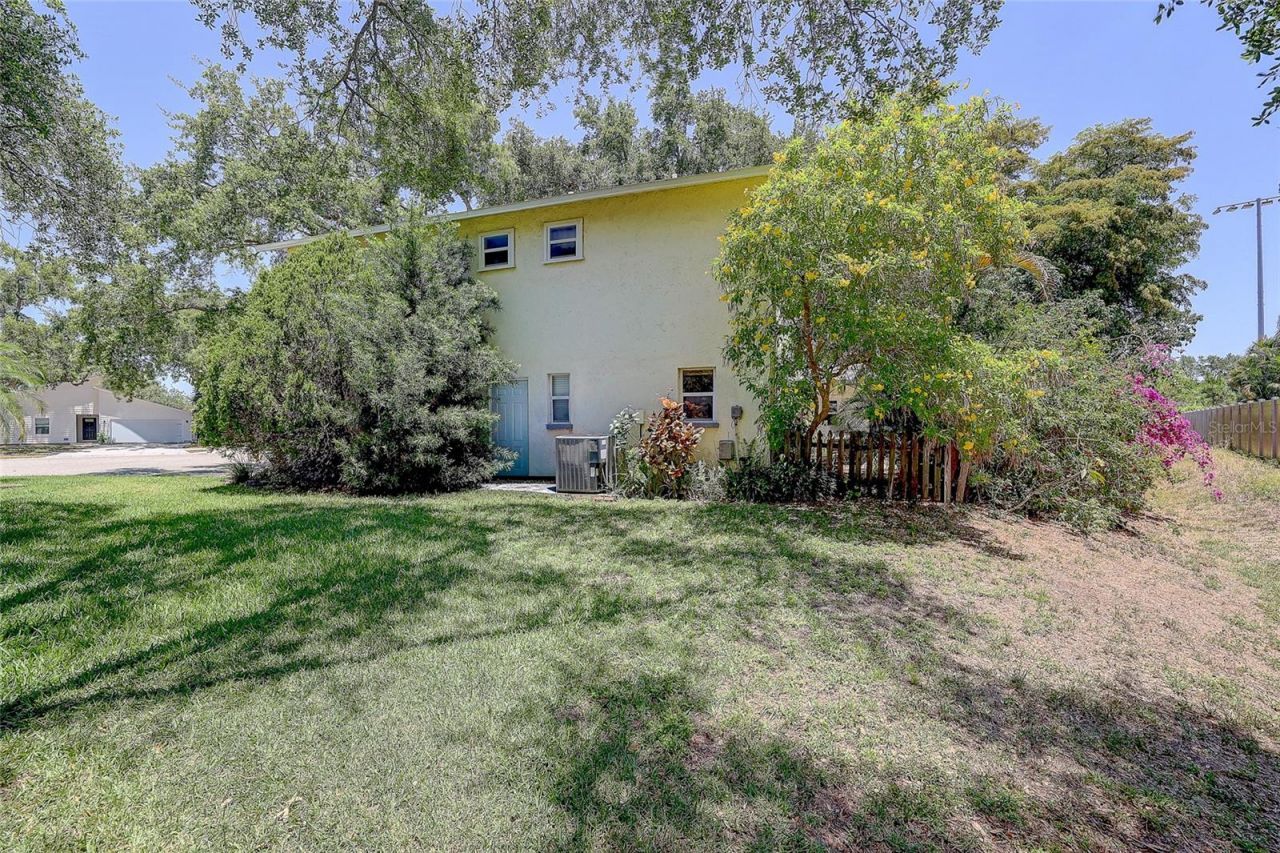 4505 33rd Avenue W, Bradenton, FL 34209 Photo