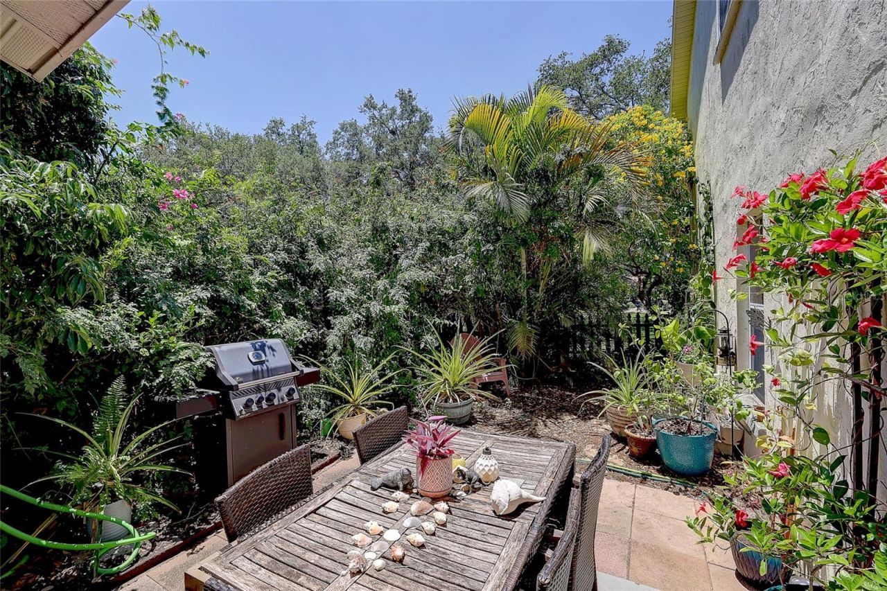 4505 33rd Avenue W, Bradenton, FL 34209 Photo