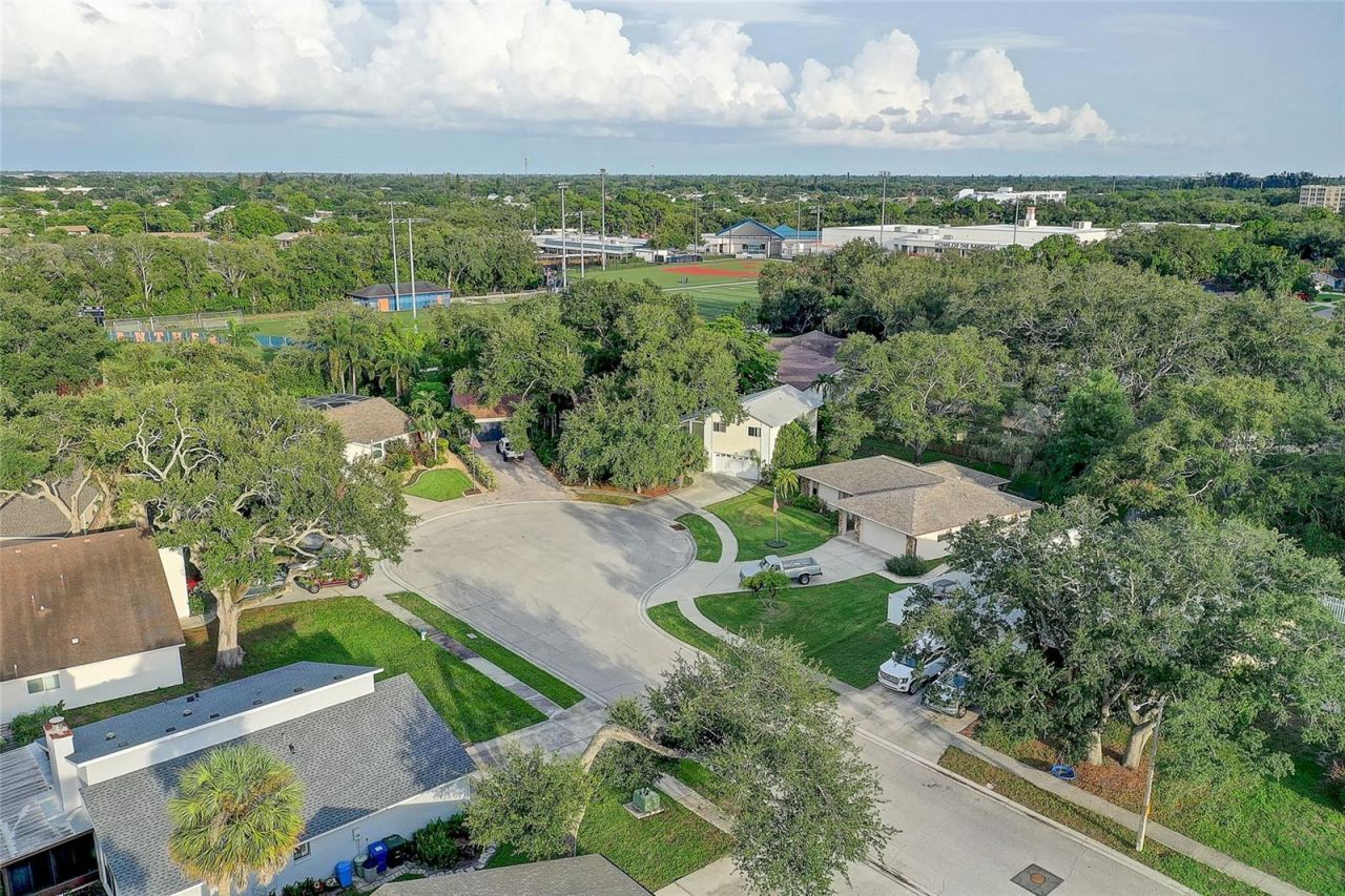 4505 33rd Avenue W, Bradenton, FL 34209 Photo