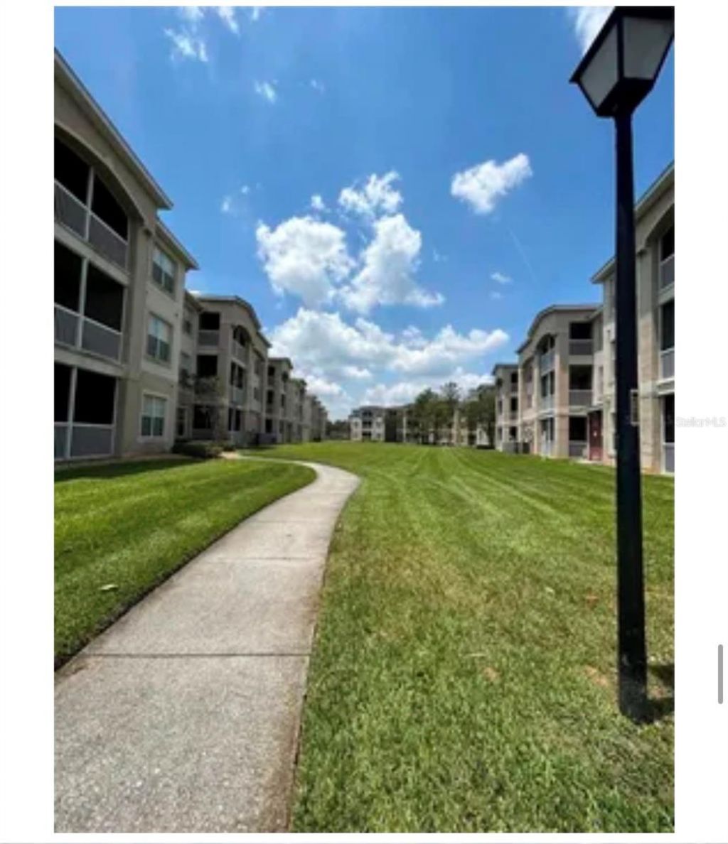 3001 Greystone Loop, Unit 102, Kissimmee, FL 34741 Photo