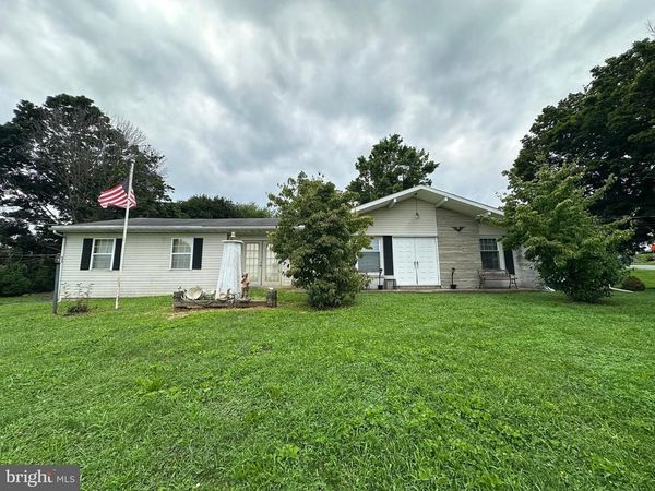 11539 WESTMINSTER DRIVE, WAYNESBORO, PA 17268