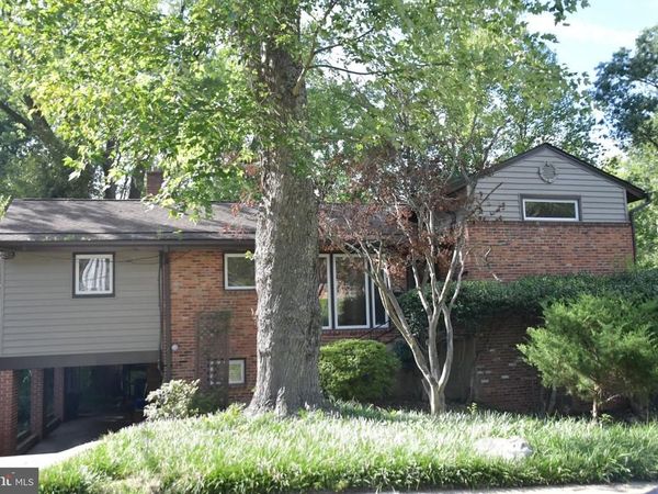 6408 W HALBERT ROAD, BETHESDA, MD 20817