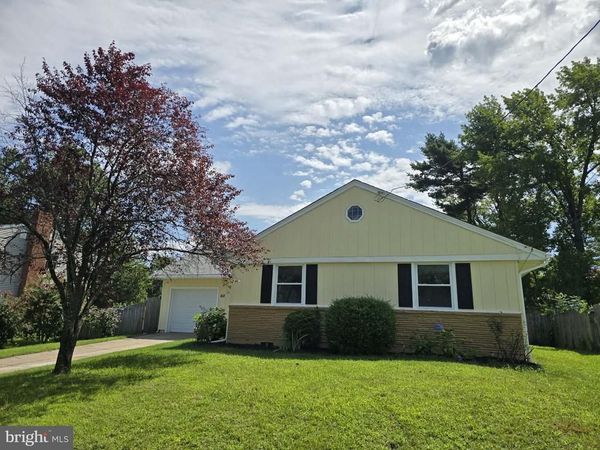 412 SARATOGA DRIVE, CHERRY HILL, NJ 08002