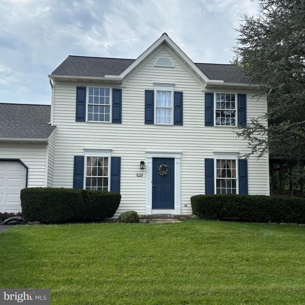 17 QUARRY VIEW DRIVE, MORGANTOWN, PA 19543