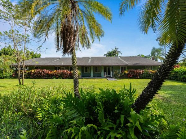 15720 SW 258th St, Homestead, FL 33031