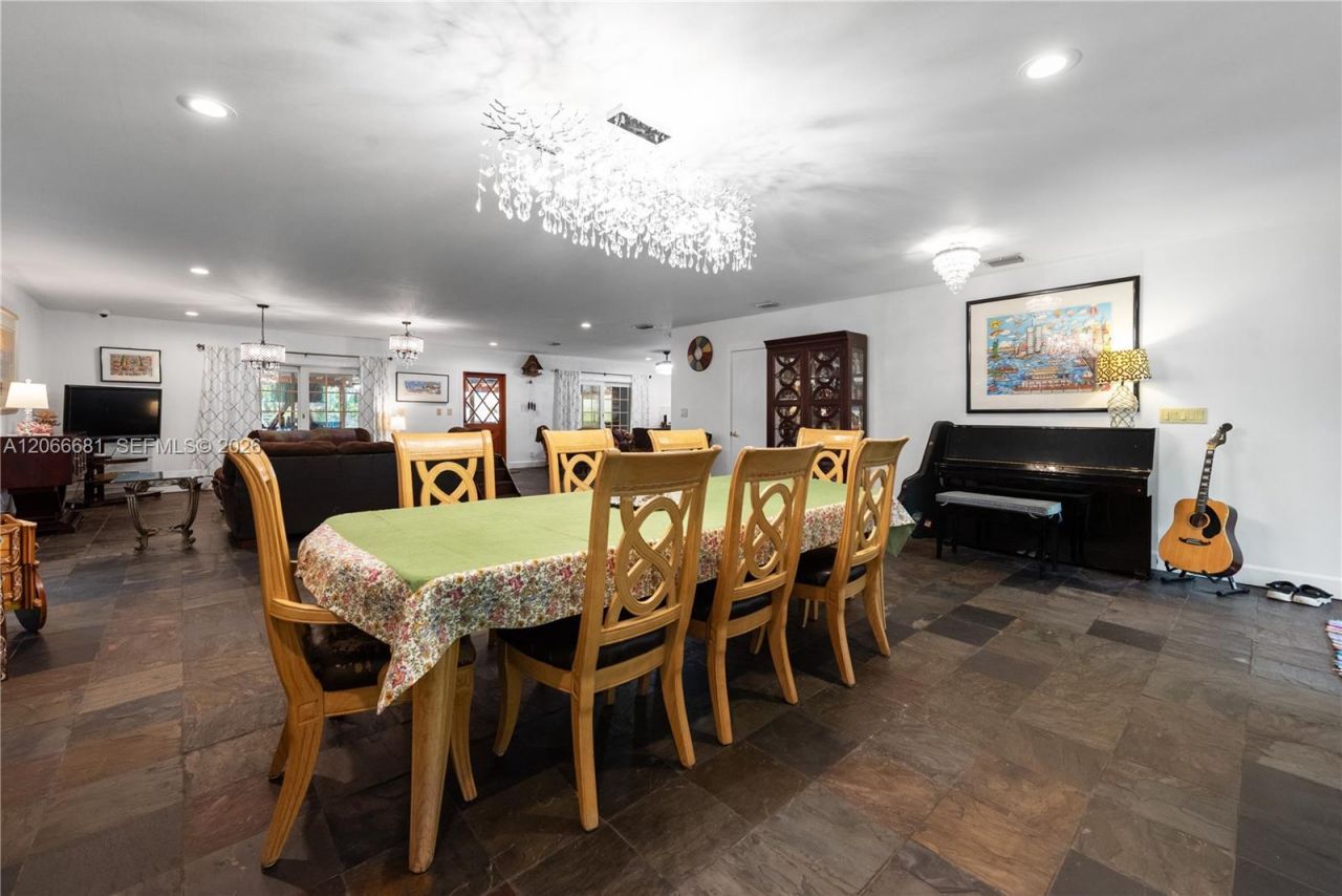 15720 SW 258th St, Homestead, FL 33031 Photo