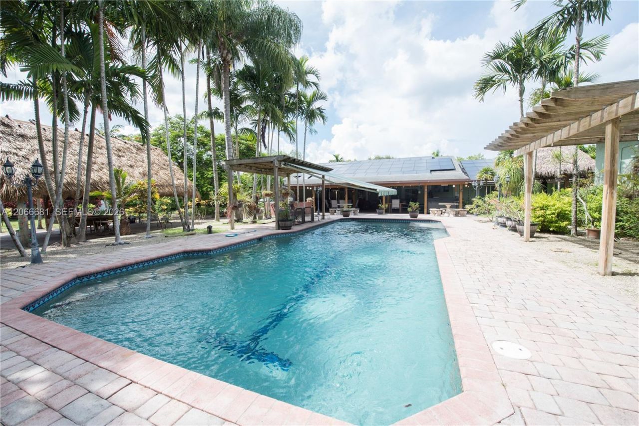 15720 SW 258th St , Homestead, FL 33031 Photo