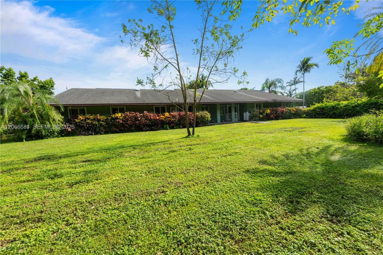 15720 SW 258th St, Homestead, FL 33031 Photo