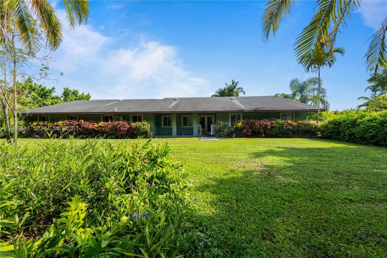 15720 SW 258th St, Homestead, FL 33031 Photo