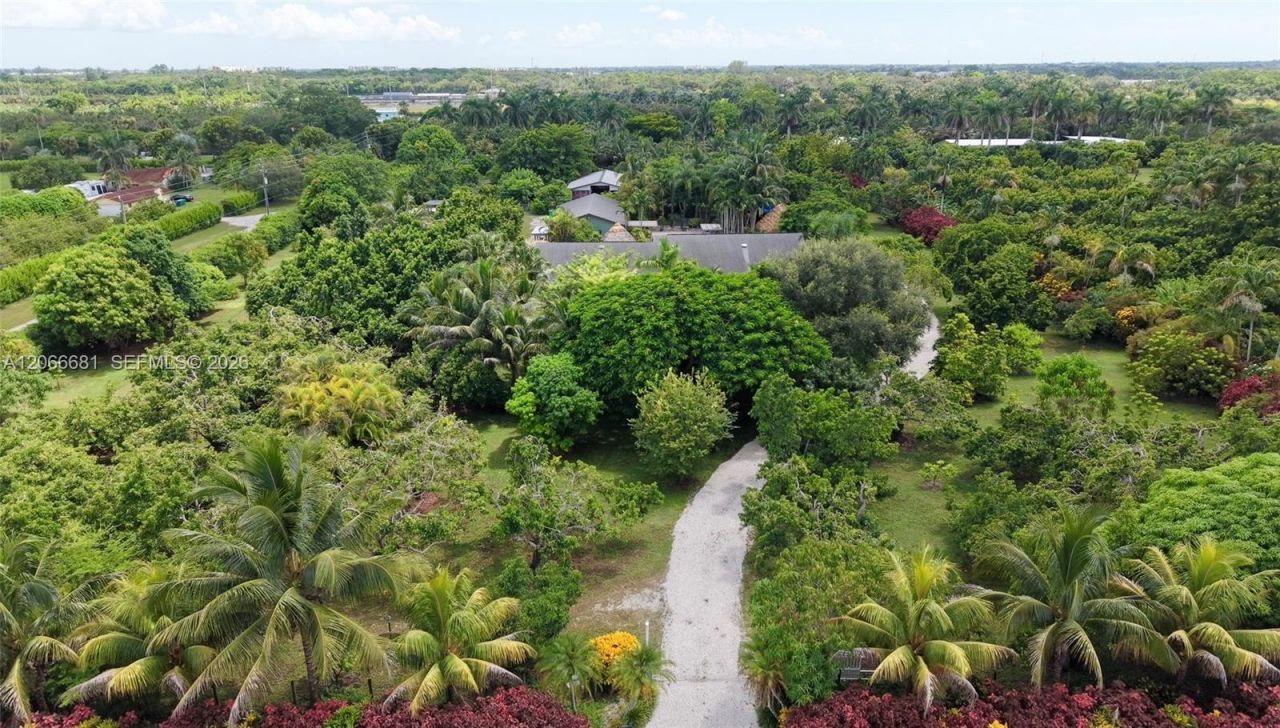 15720 SW 258th St, Homestead, FL 33031 Photo