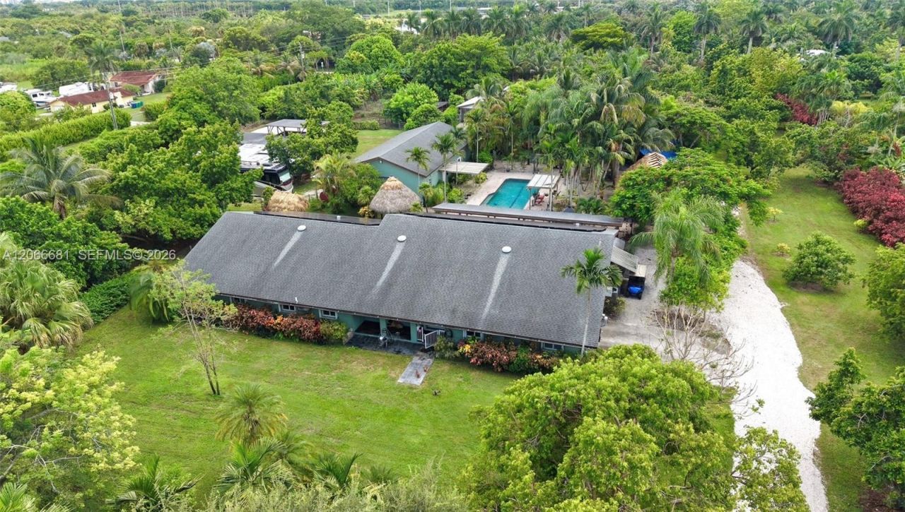 15720 SW 258th St, Homestead, FL 33031 Photo