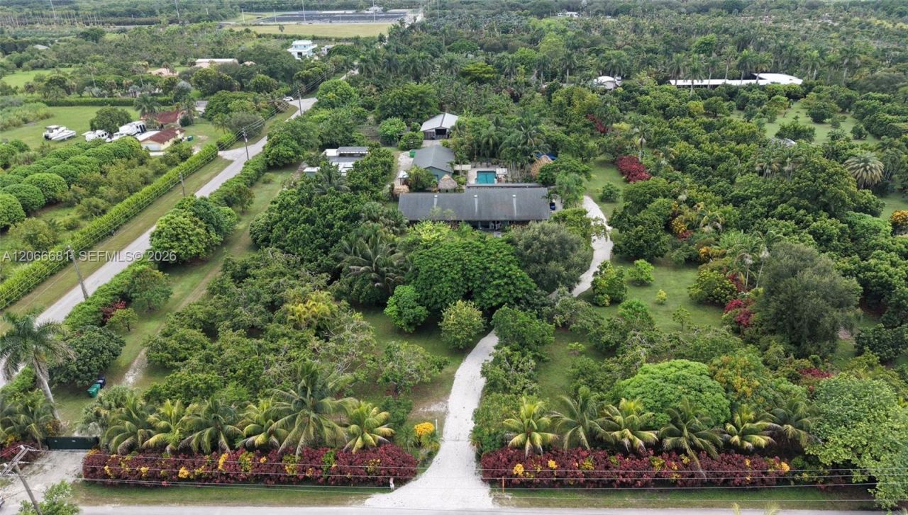 15720 SW 258th St, Homestead, FL 33031 Photo