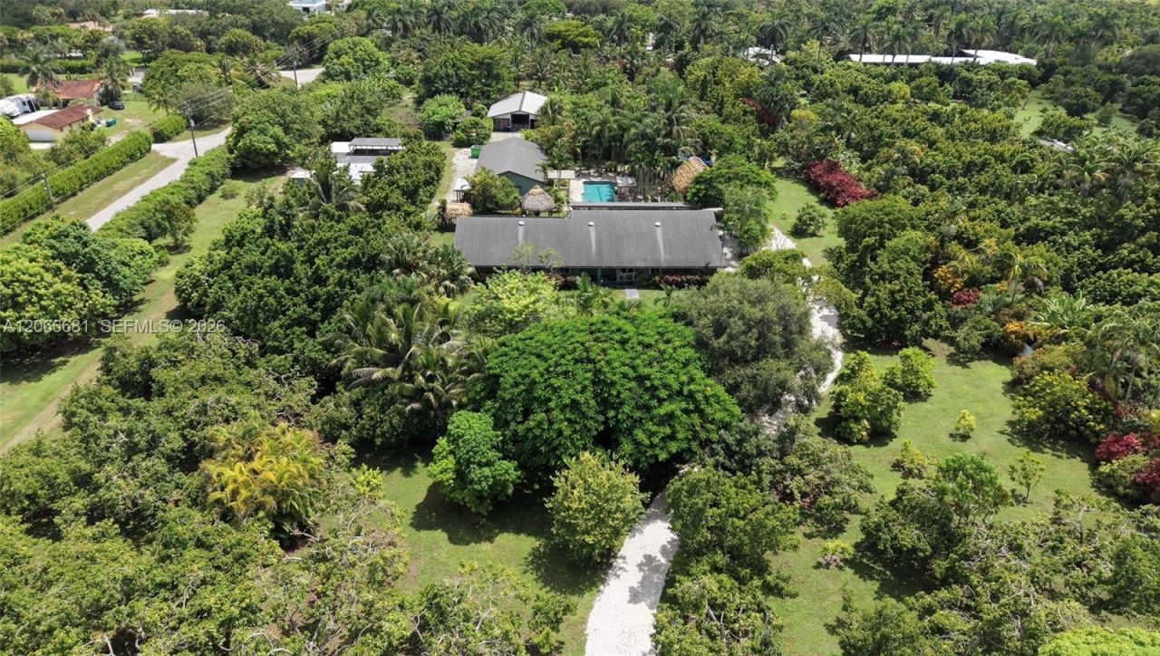 15720 SW 258th St, Homestead, FL 33031 Photo