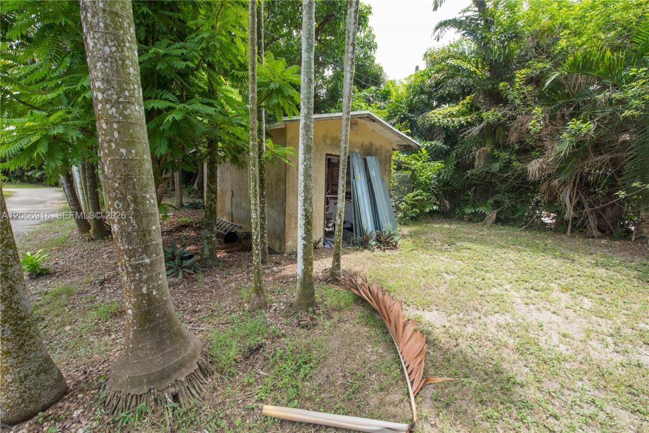 14000 SW 216th St, Miami, FL 33170 Photo