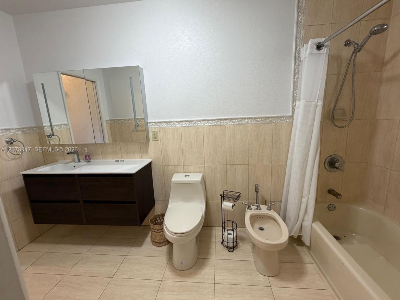7300 S Waterway Dr , Miami, FL 33155 Photo