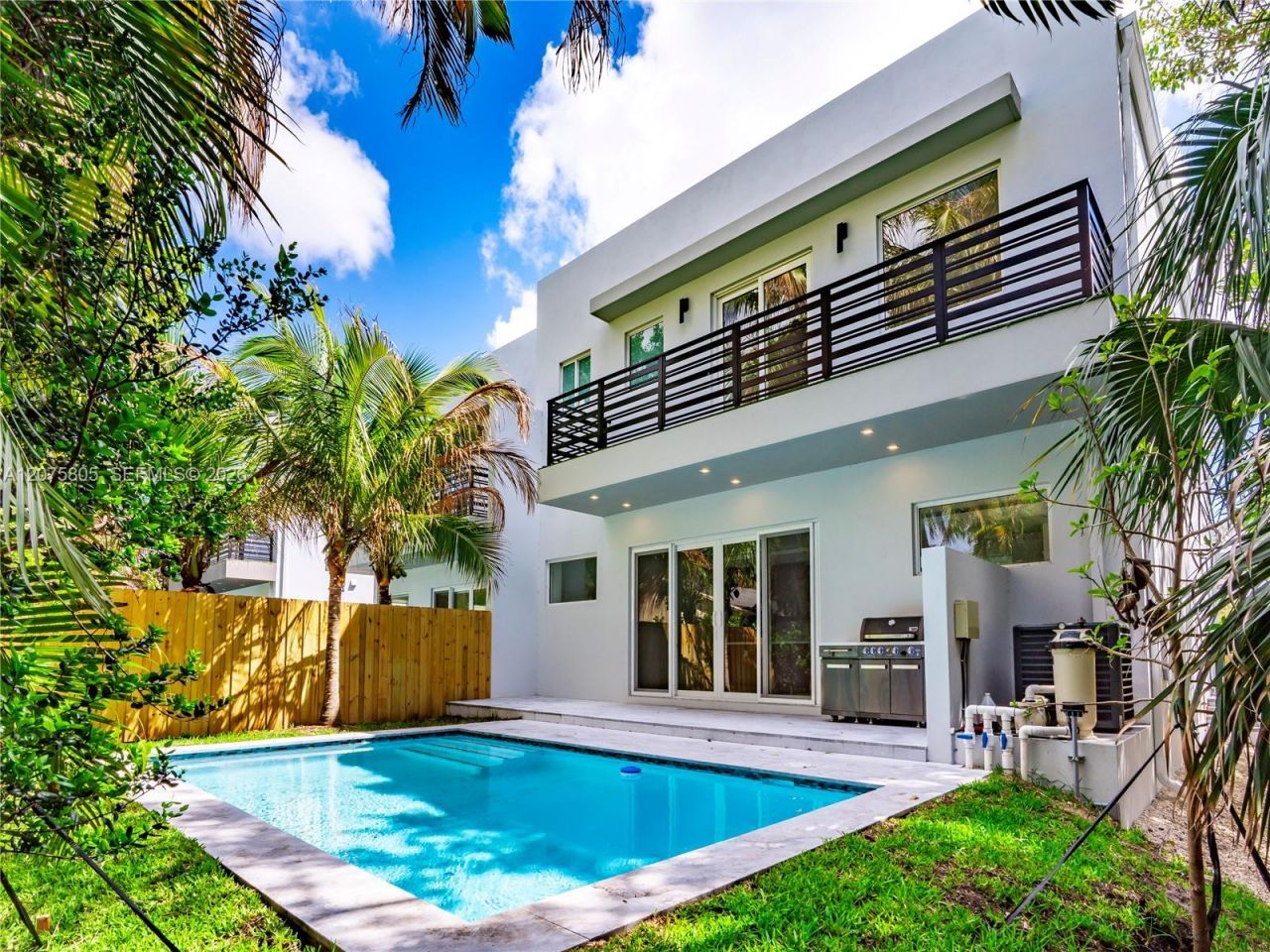 1701 SW 23rd St , Fort Lauderdale, FL 33315 Photo