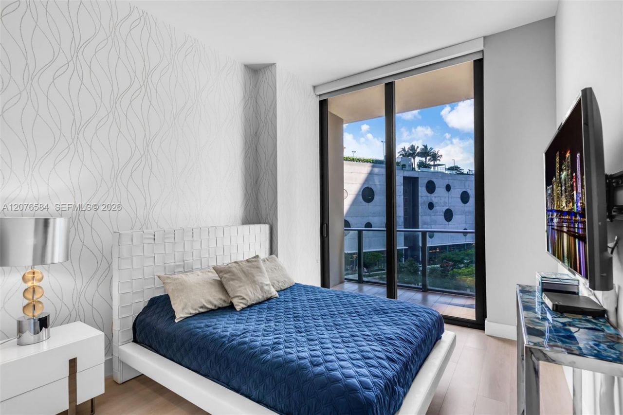 501 NE 31st St , Unit 306, Miami, FL 33137 Photo
