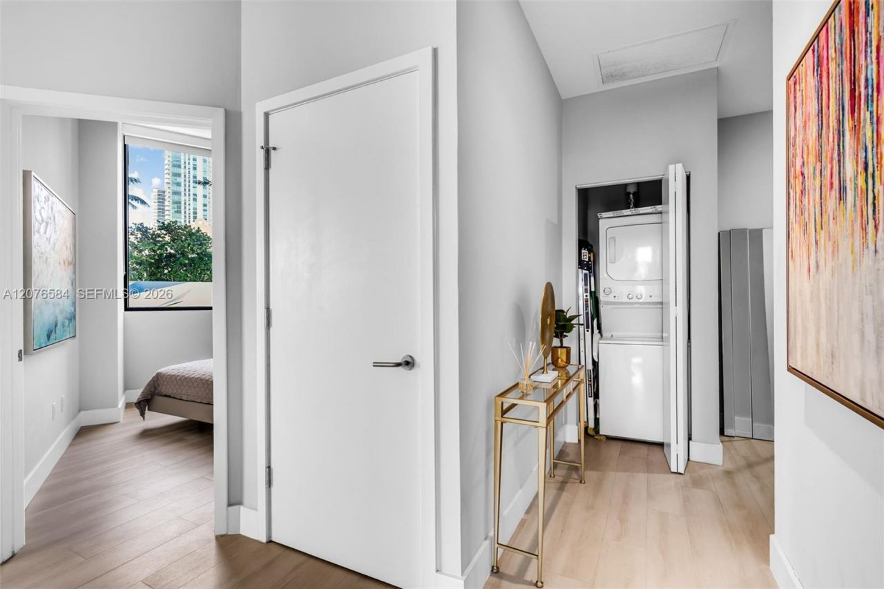 501 NE 31st St , Unit 306, Miami, FL 33137 Photo