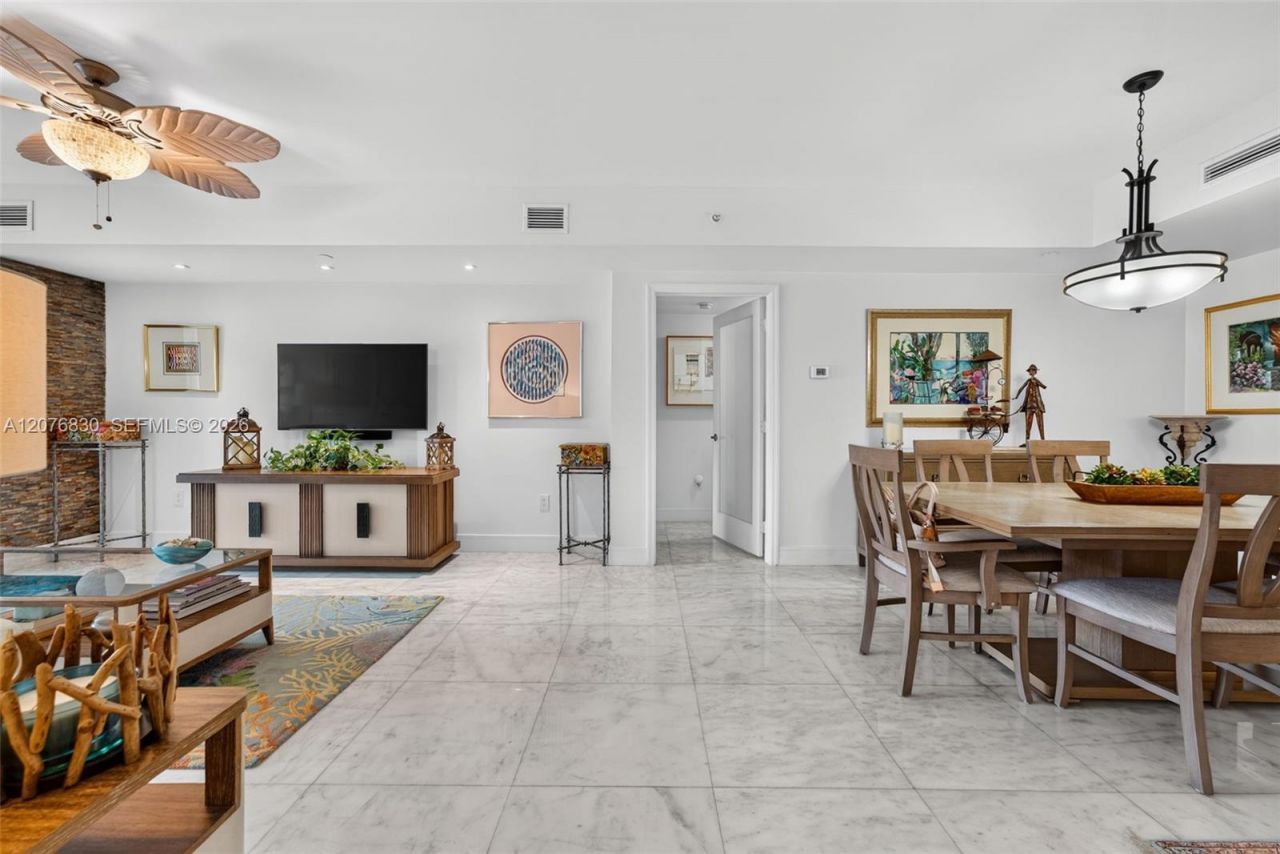7350 SW 89th St, Unit 721S, Miami, FL 33156 Photo