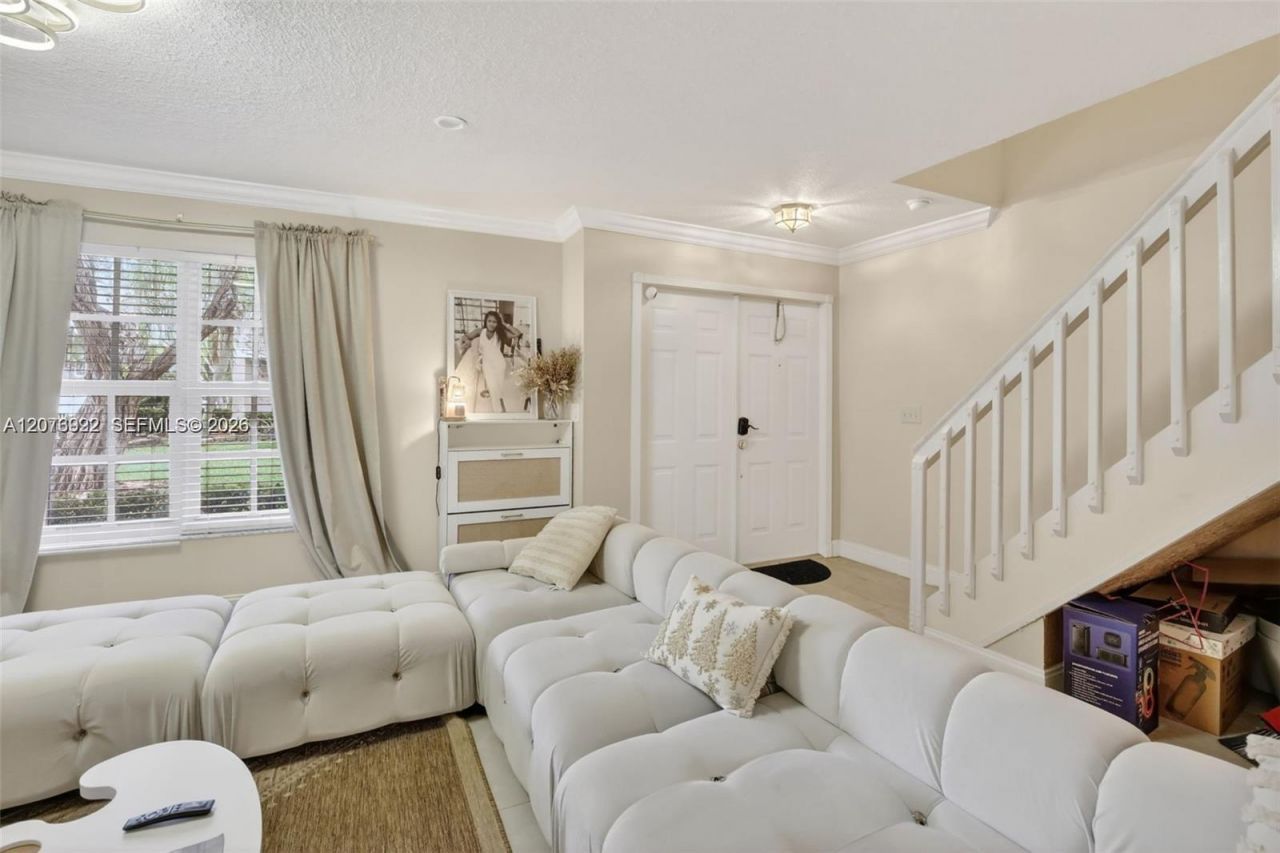 3815 NW 122nd Ter, Sunrise, FL 33323 Photo