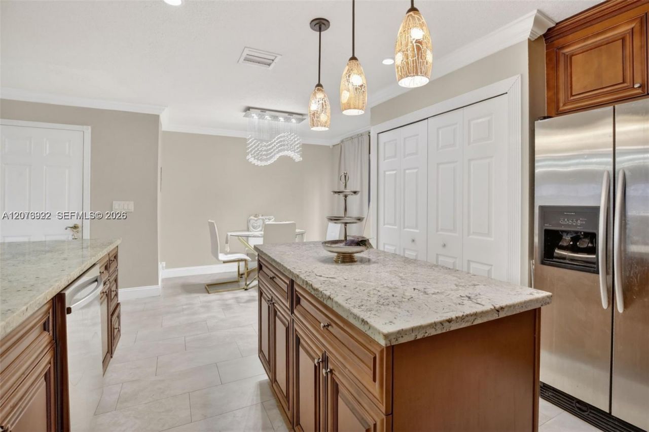 3815 NW 122nd Ter, Sunrise, FL 33323 Photo