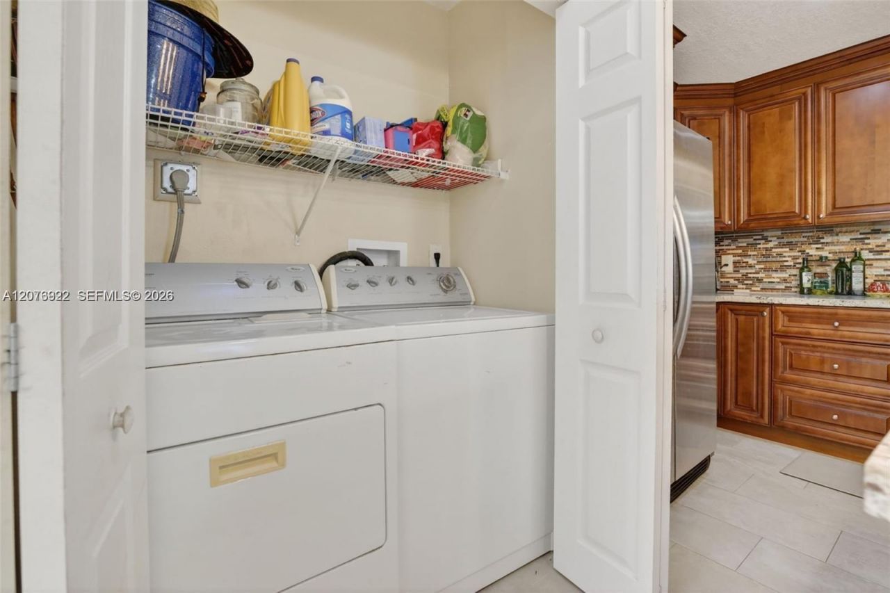 3815 NW 122nd Ter, Sunrise, FL 33323 Photo
