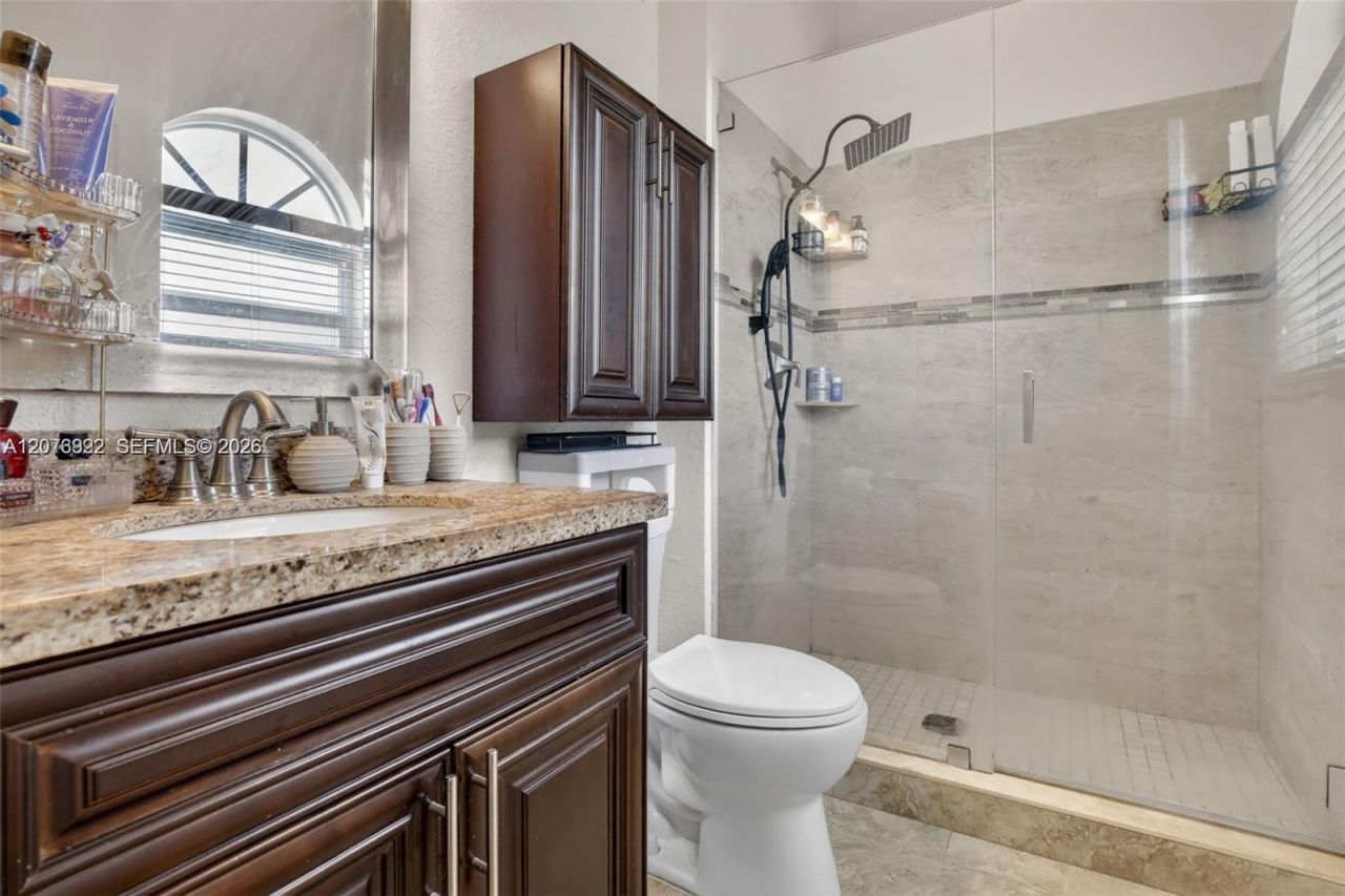 3815 NW 122nd Ter, Sunrise, FL 33323 Photo
