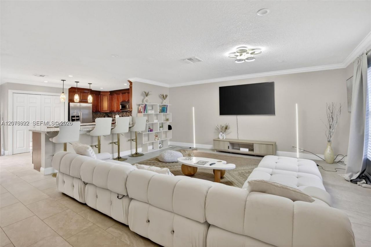 3815 NW 122nd Ter, Sunrise, FL 33323 Photo