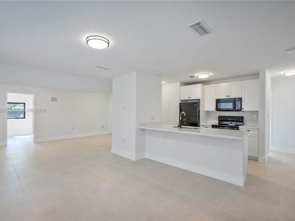 490 NE 141st, Unit 490, North Miami, FL 33161